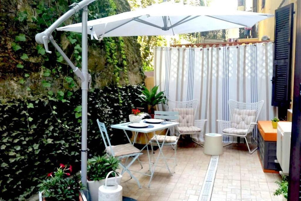 Lily'S - Near Harbor And Downtown With Terrace - Italy Flat Vacation Apartment Генуа Екстериор снимка